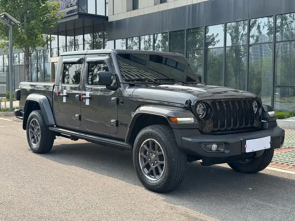 Jeep Gladiator — миниатюра 19