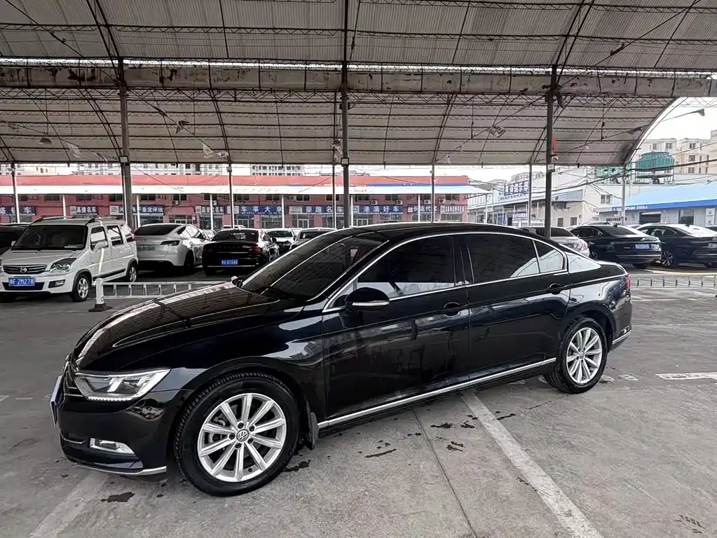 Volkswagen Magotan — миниатюра 6