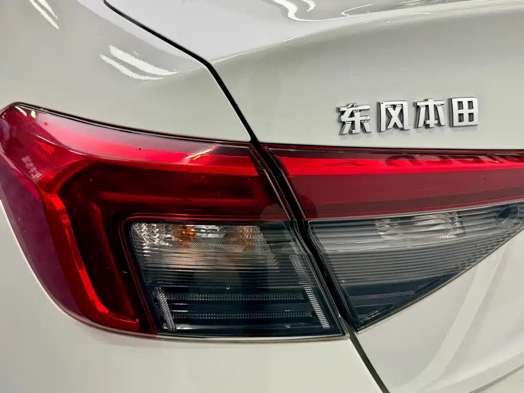 Honda Civic — миниатюра 6
