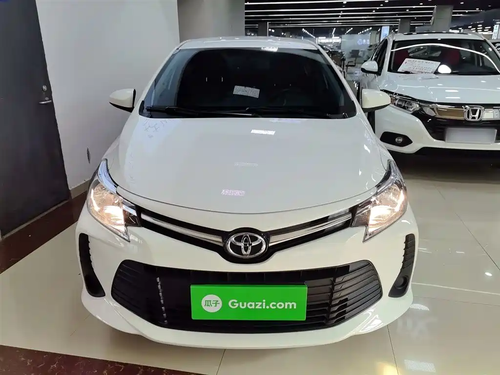 TOYOTA VIOS