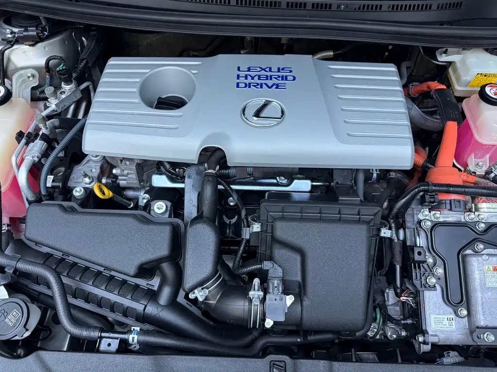 Lexus CT — миниатюра 23