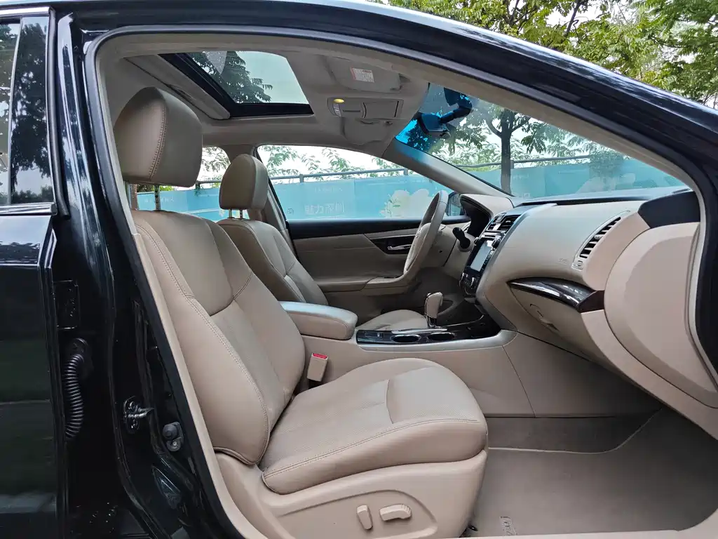 Nissan Teana — миниатюра 8