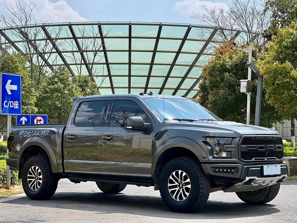 FORD F 150 RAPTOR