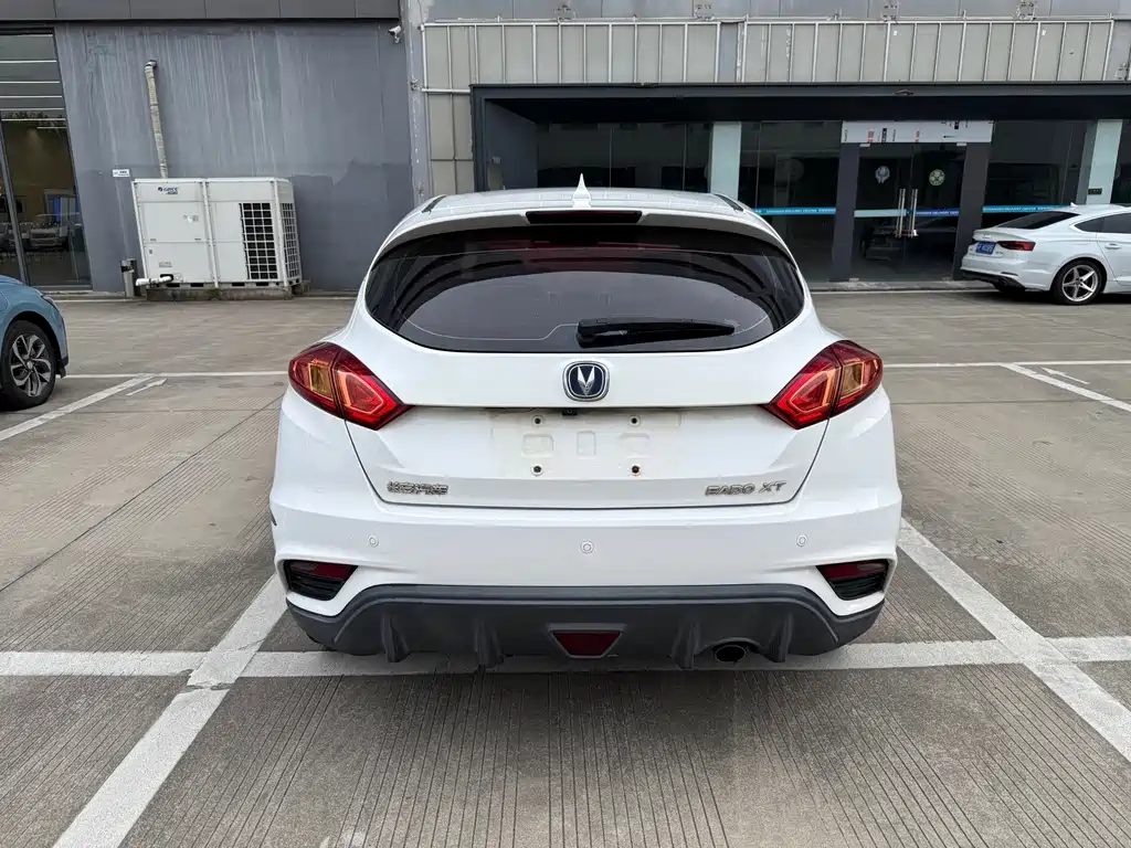 Changan Eado XT — миниатюра 5