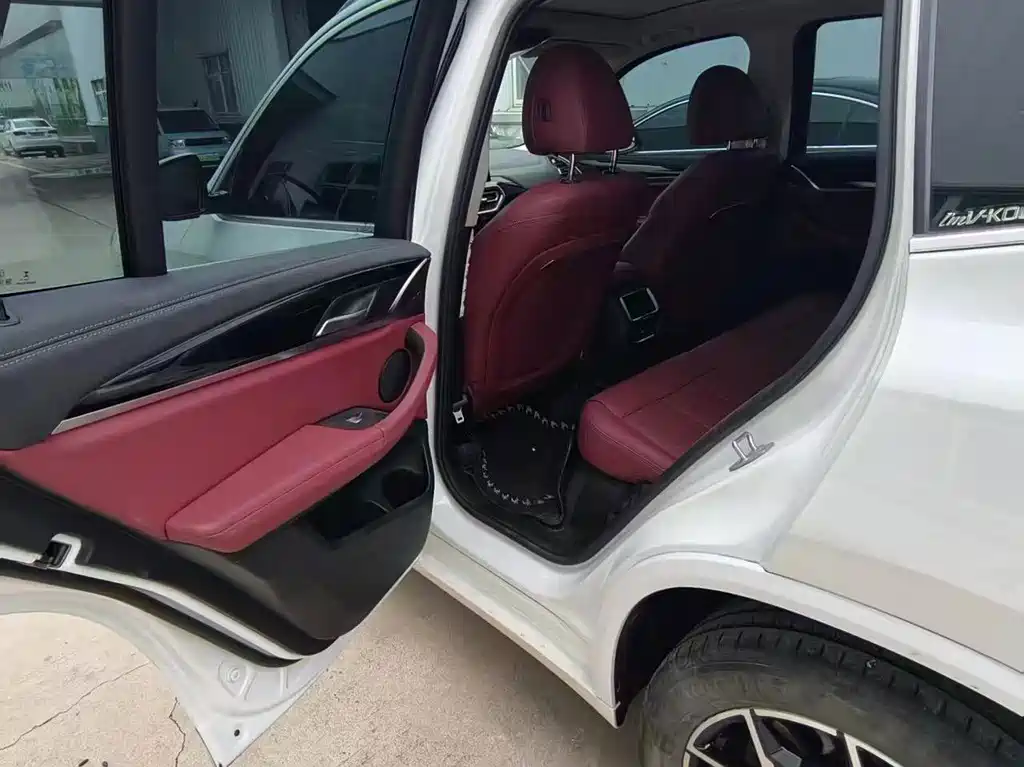 BMW X3 — миниатюра 5