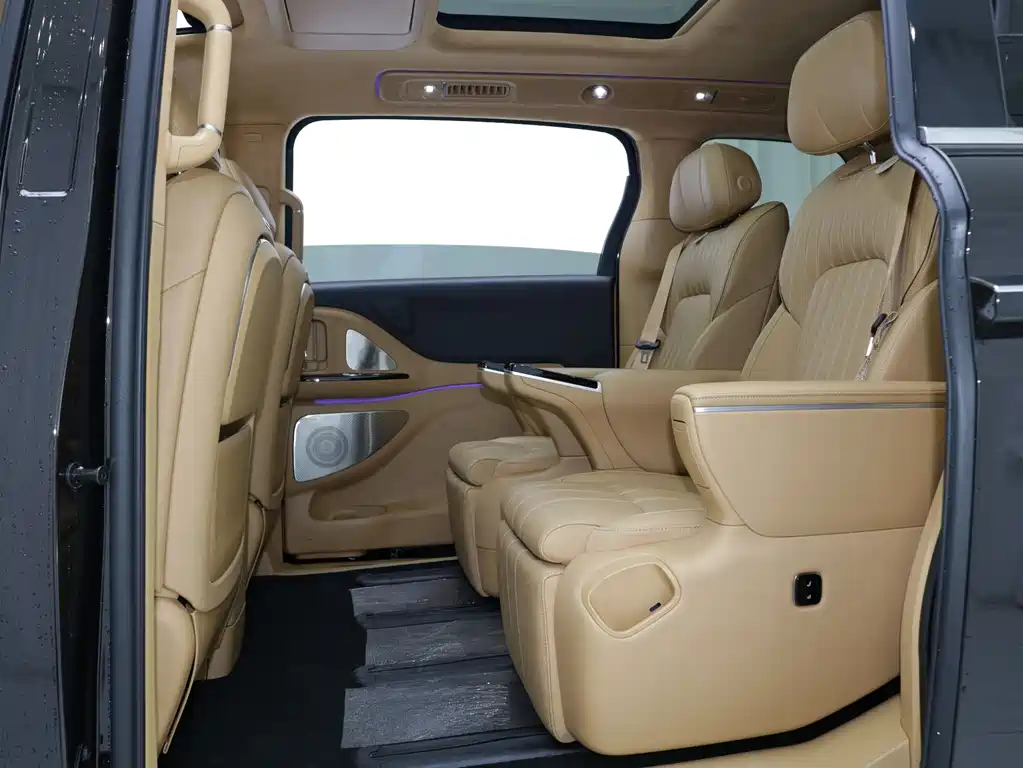 LANTU AUTOMOBILE LANTU DREAMER