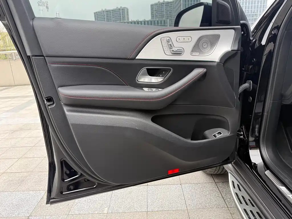 MERCEDES-BENZ GLE AMG