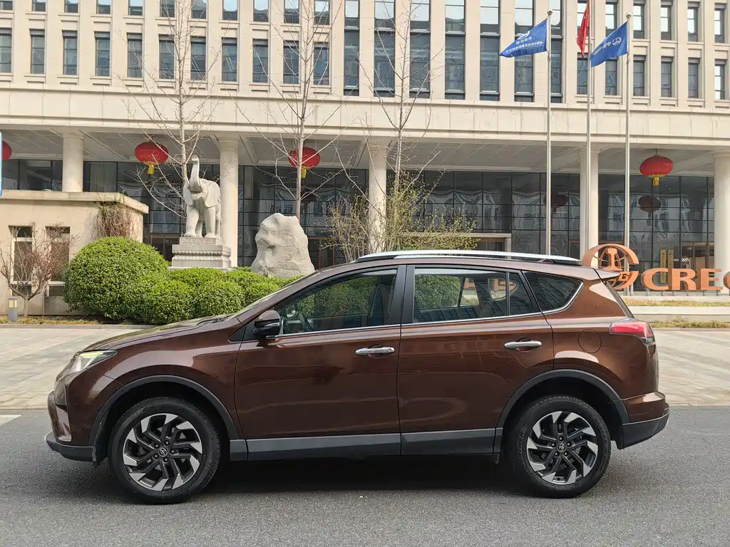 TOYOTA RAV4 RONGFANG