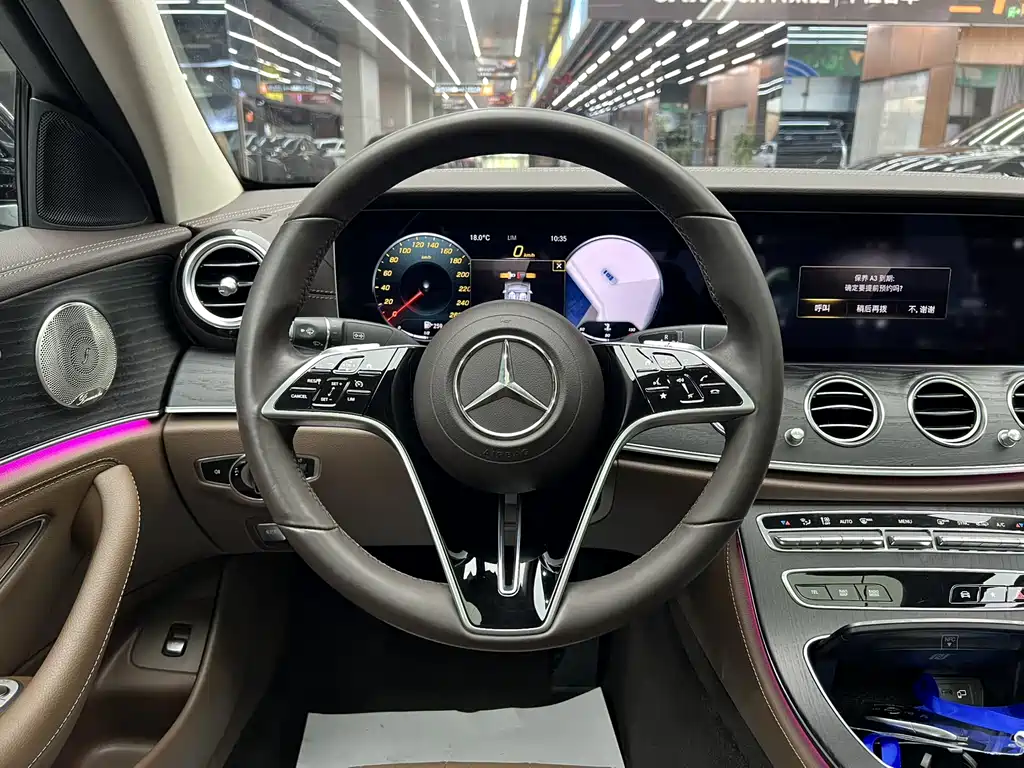 MERCEDES-BENZ E CLASS