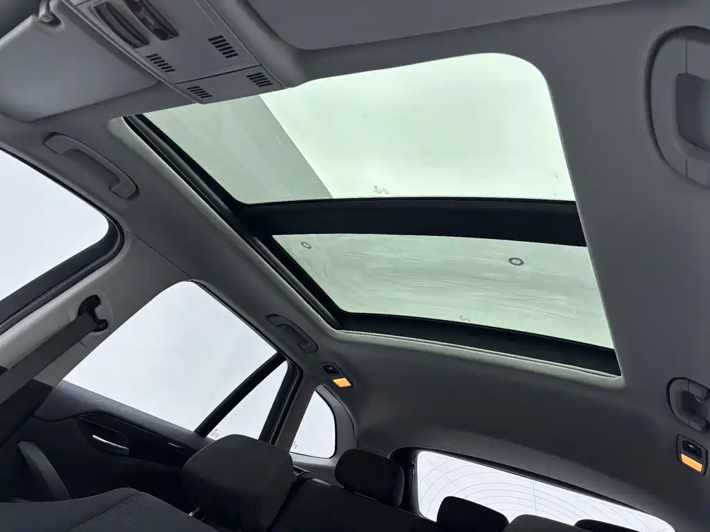 BMW X1 — миниатюра 5