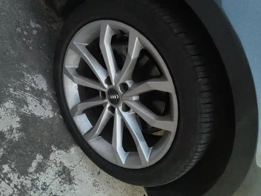 Audi A4L — миниатюра 6