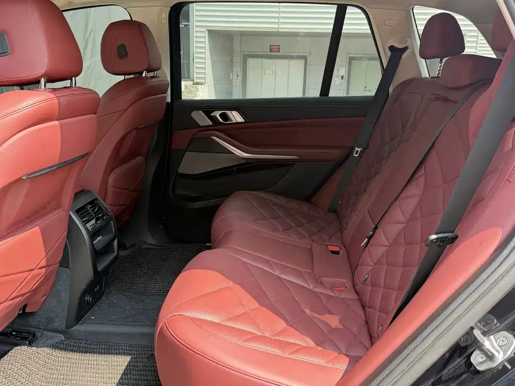 BMW X5 — миниатюра 7