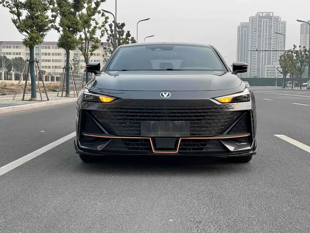 Changan UNI-V — миниатюра 2