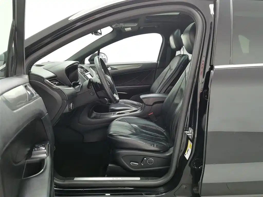 Lincoln MKC 2018 2.0T Premium