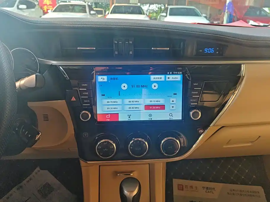 Toyota Corolla — миниатюра 13