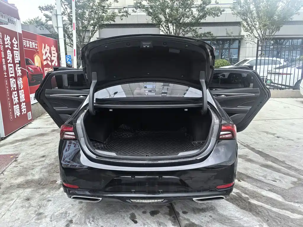 Buick LaCrosse — миниатюра 8