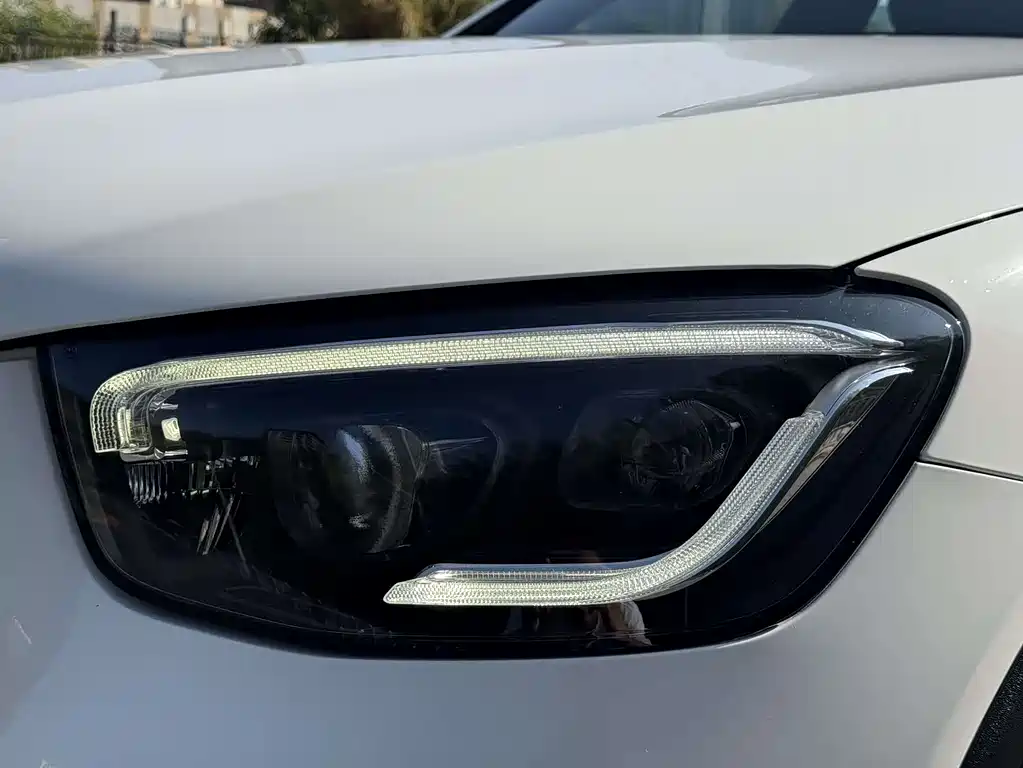 MERCEDES-BENZ GLC AMG