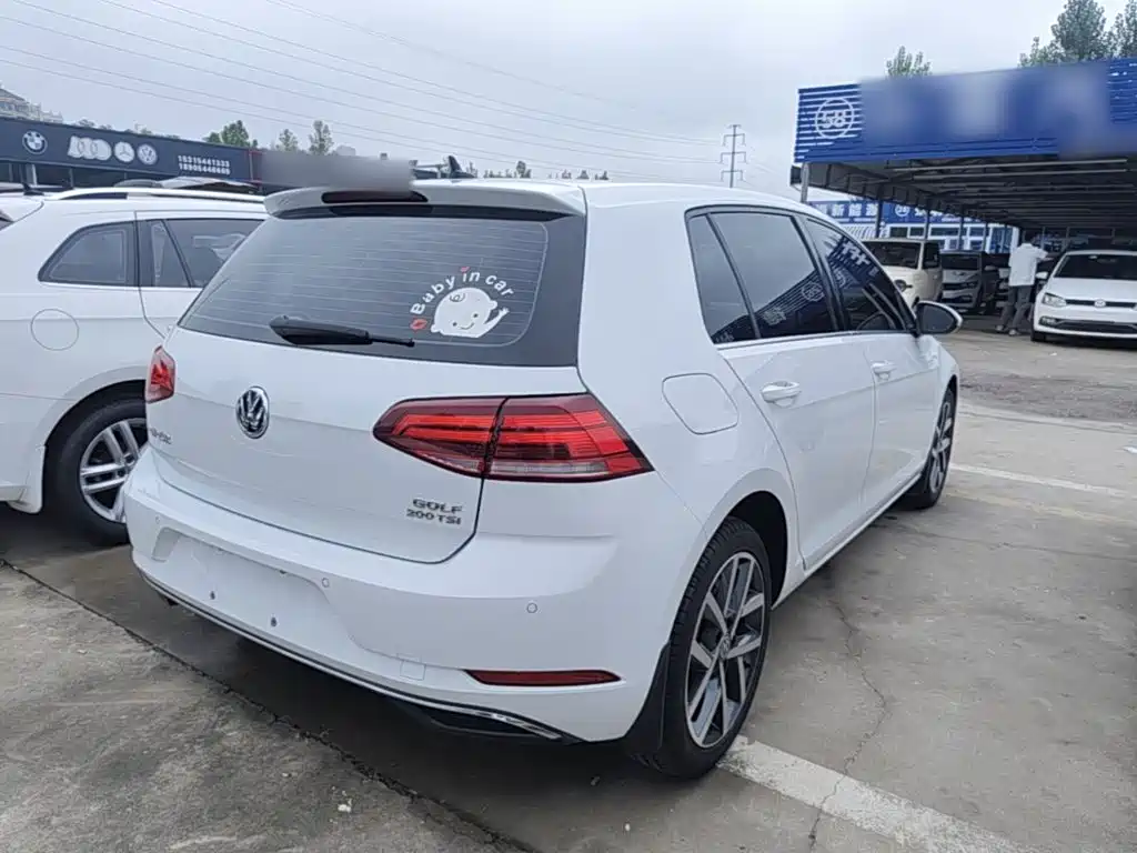 Volkswagen Golf — миниатюра 7