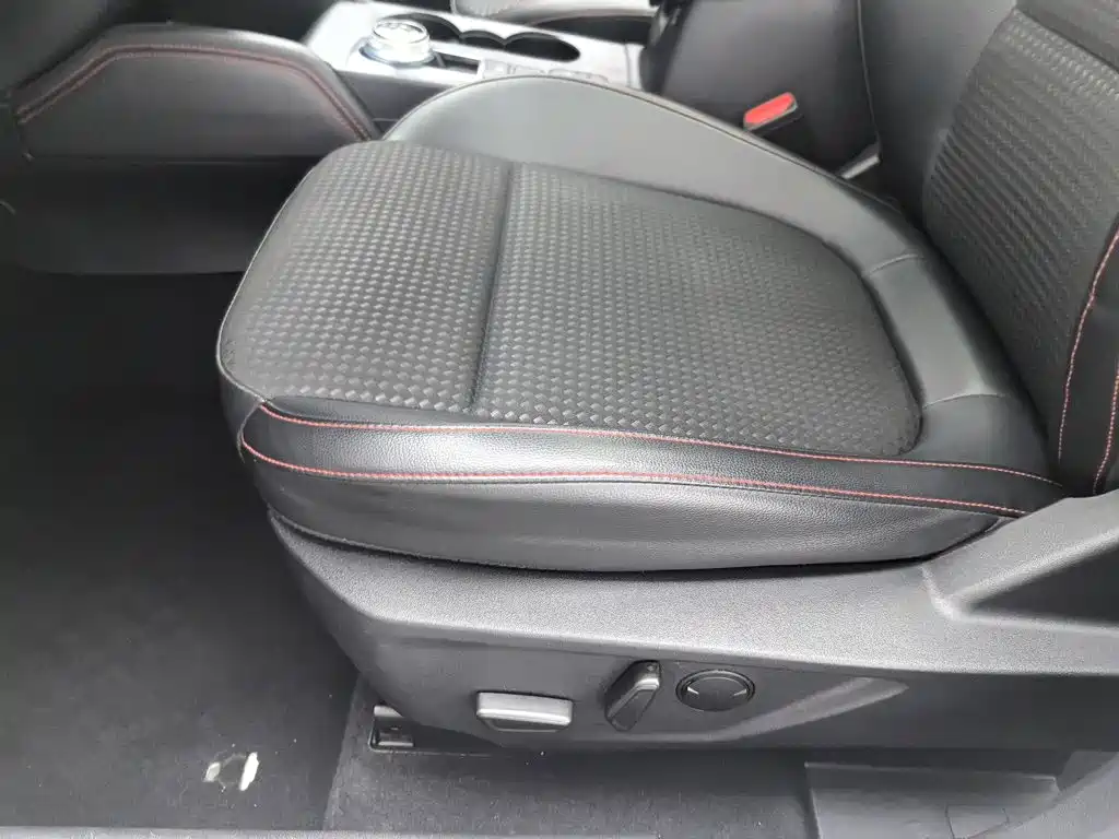 Ford Focus — миниатюра 20
