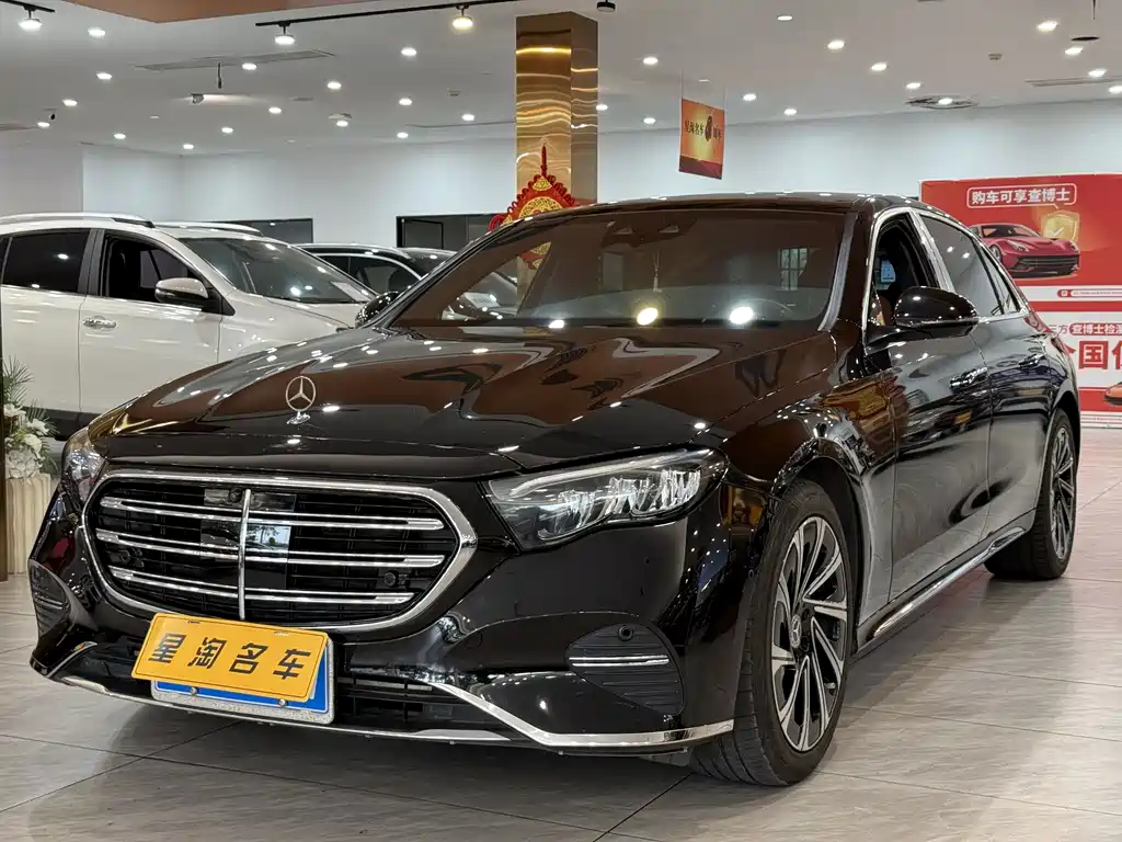 Mercedes-Benz E-Class 2024