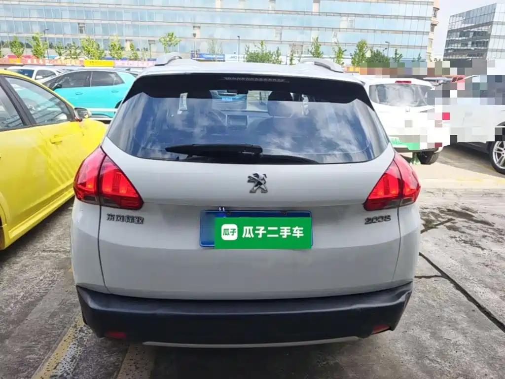 Peugeot 2008 — миниатюра 6
