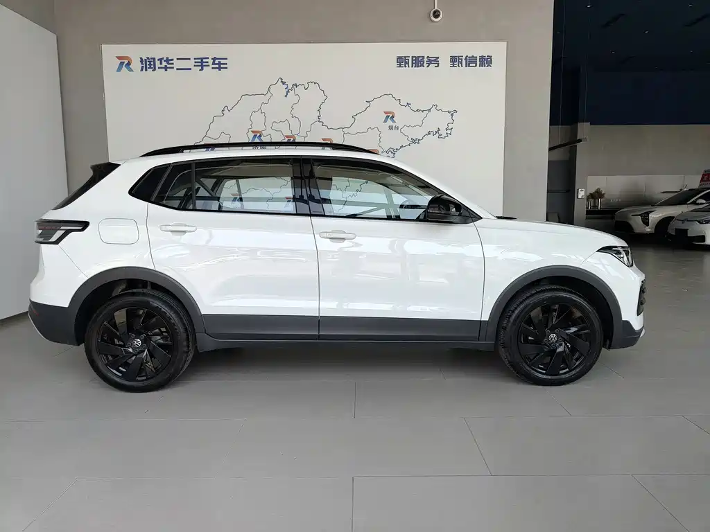 Volkswagen Tharu — миниатюра 3