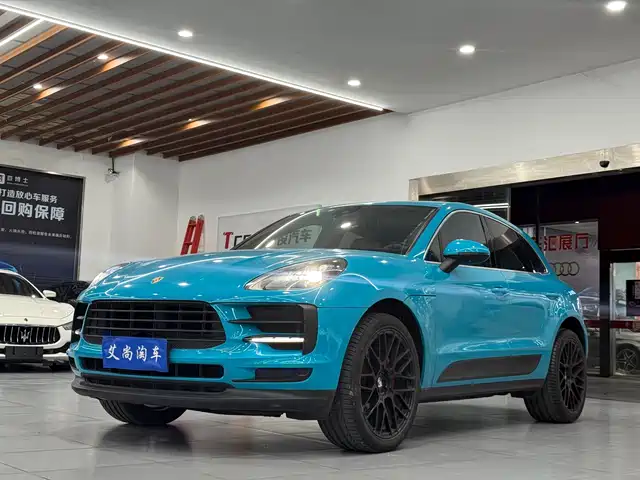 PORSCHE MACAN 2019
