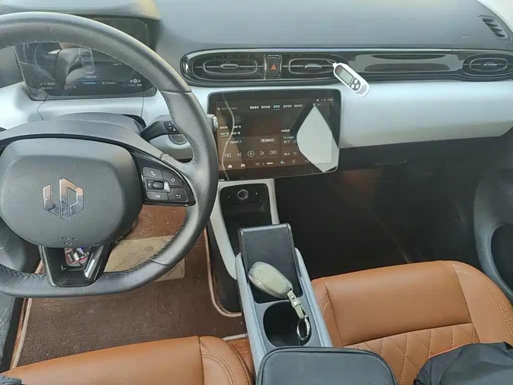 Leapmotor Leapmotor T03 — миниатюра 10