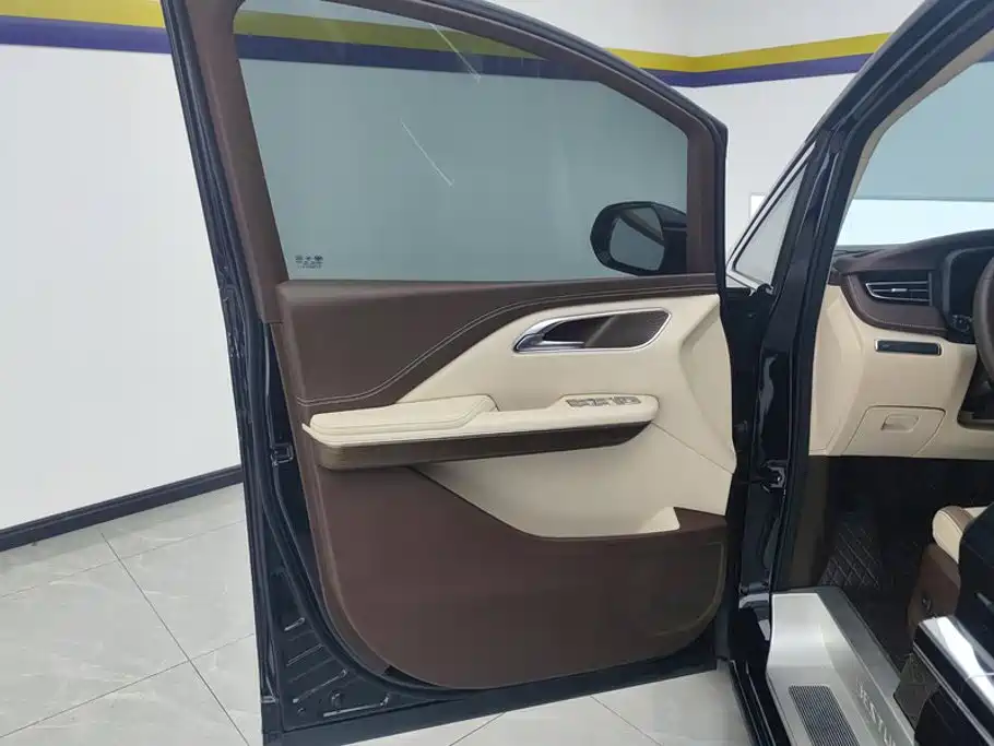 Bestune M9 — миниатюра 7