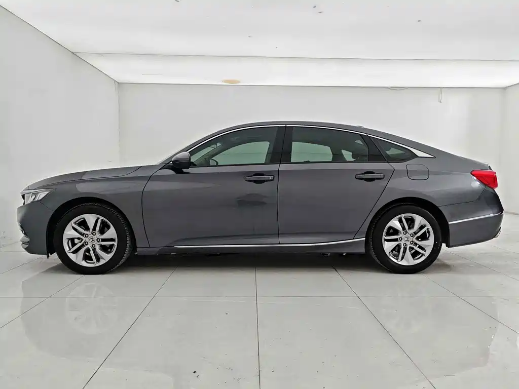 Honda Accord — миниатюра 11