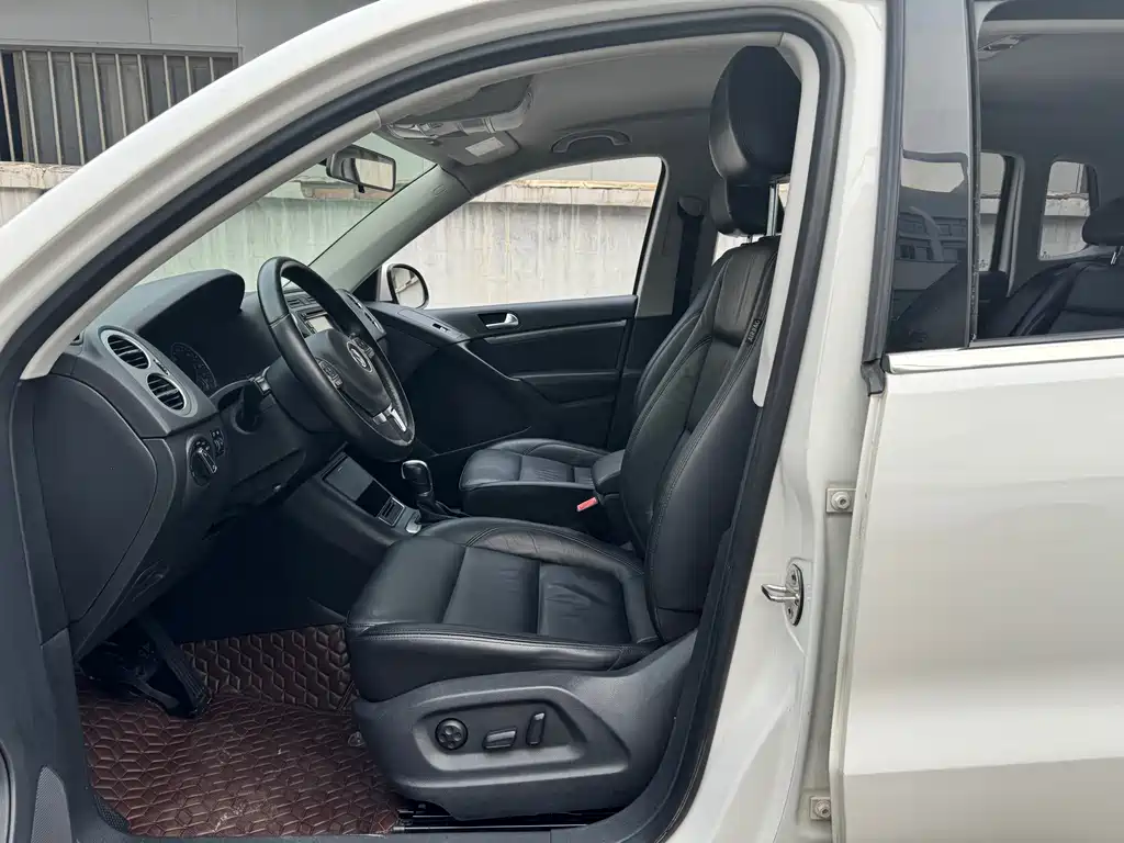 Volkswagen Tiguan — миниатюра 3