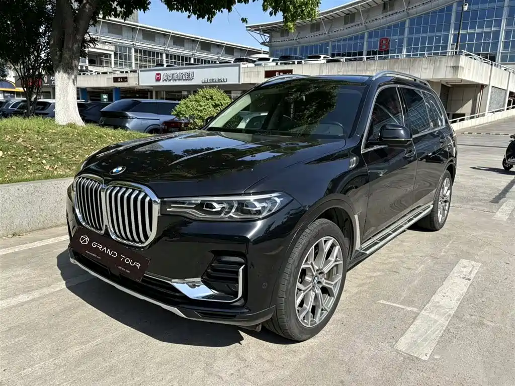 BMW X7 2020