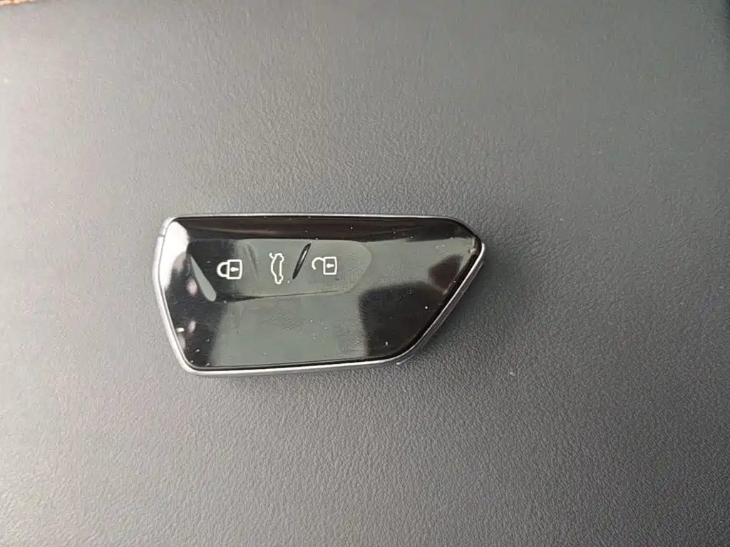 Volkswagen ID.6 Crozz — миниатюра 9