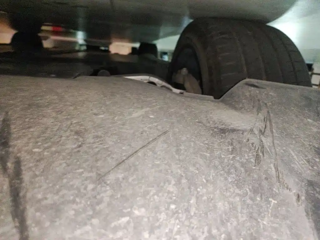 Tesla Model Y — миниатюра 19