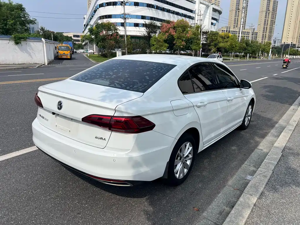 Volkswagen Bora — миниатюра 16