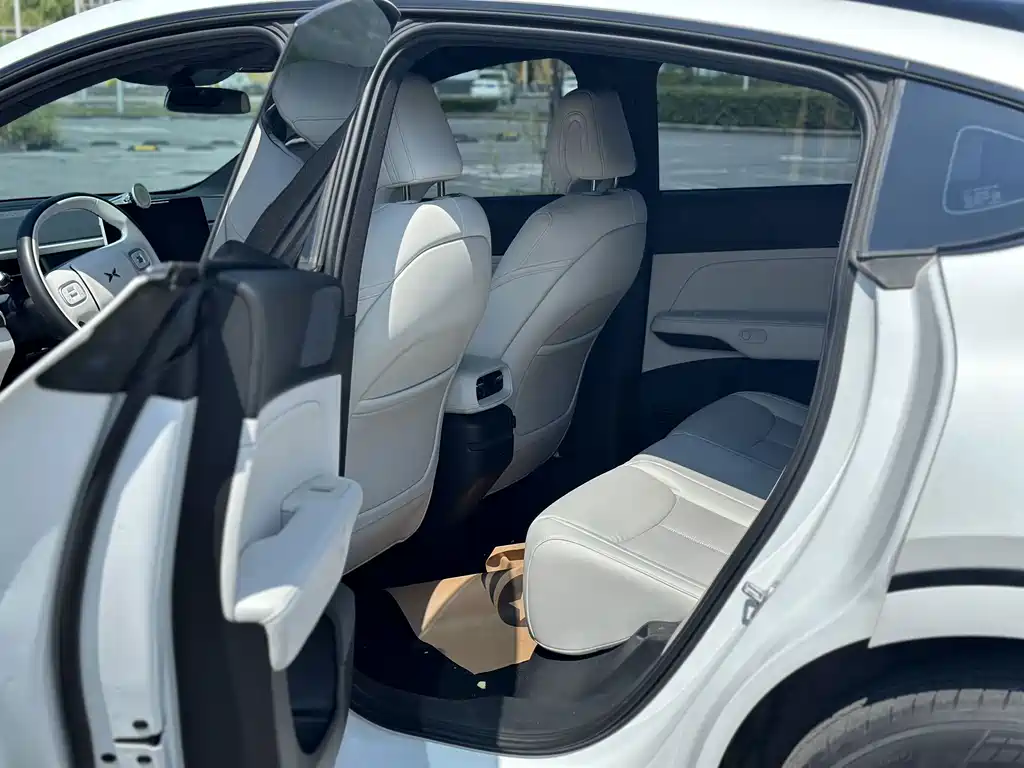 XPeng G6 — миниатюра 6