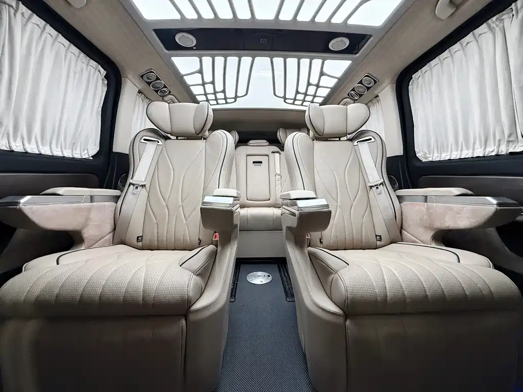 Mercedes-Benz Vito — миниатюра 8