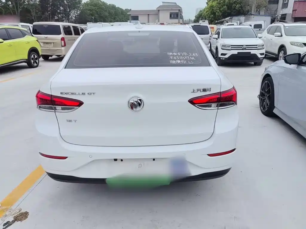 Buick Excelle — миниатюра 6