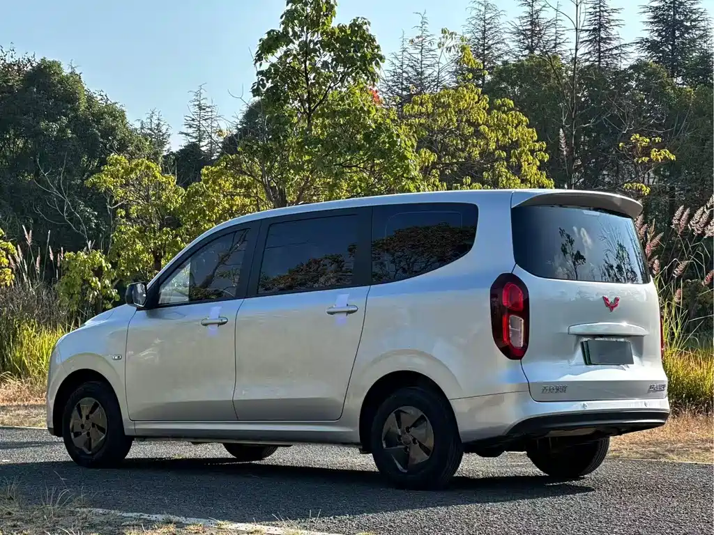 Wuling Hongguang EV — миниатюра 6