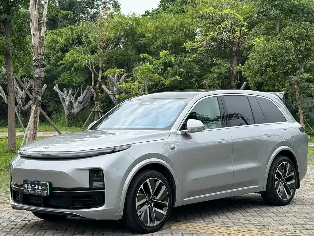 Li Auto Li L8 2023