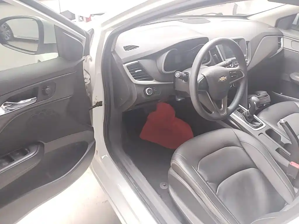 Chevrolet Cavalier — миниатюра 16