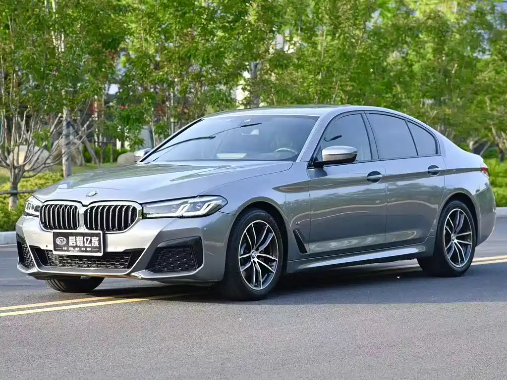 BMW 5 Series (Import) 2023