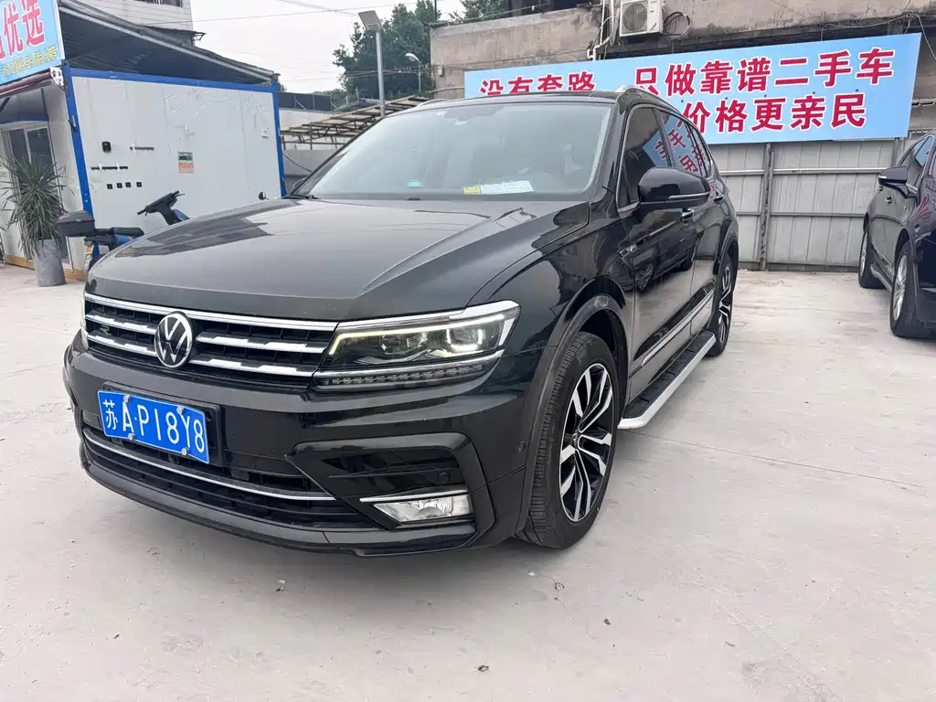 Volkswagen Tiguan L 2021