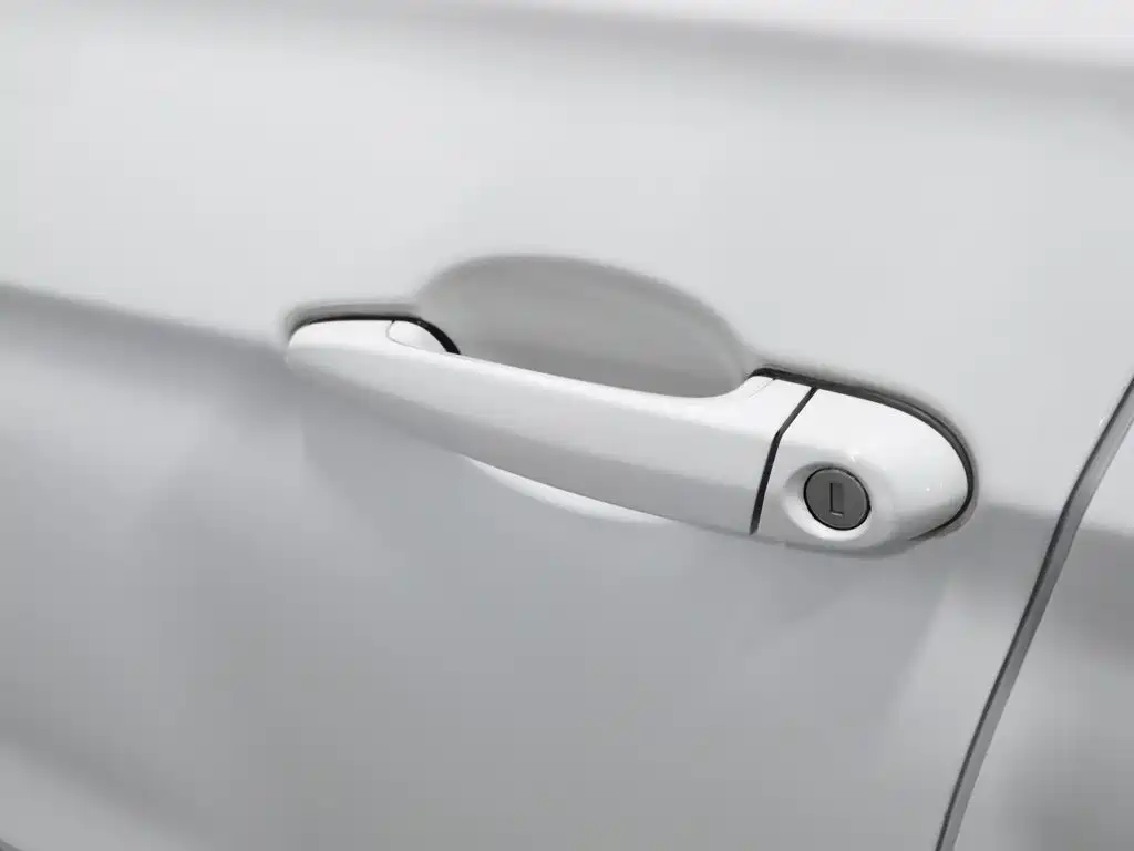 BMW 3 Series — миниатюра 18