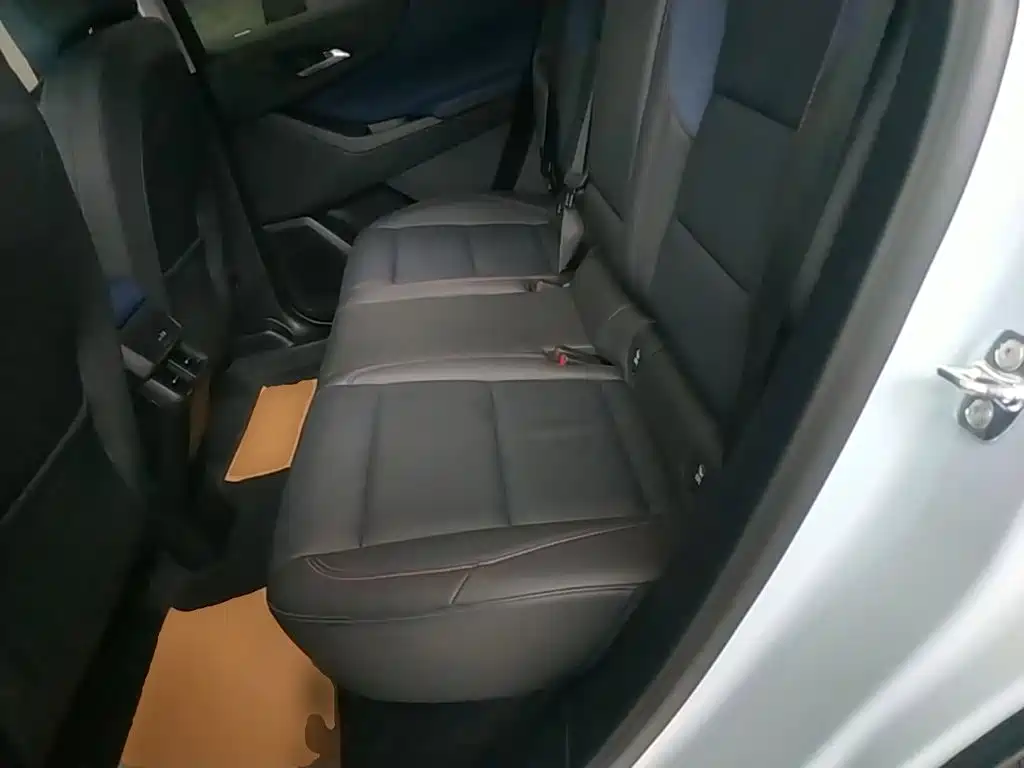 Chevrolet Plus — миниатюра 17