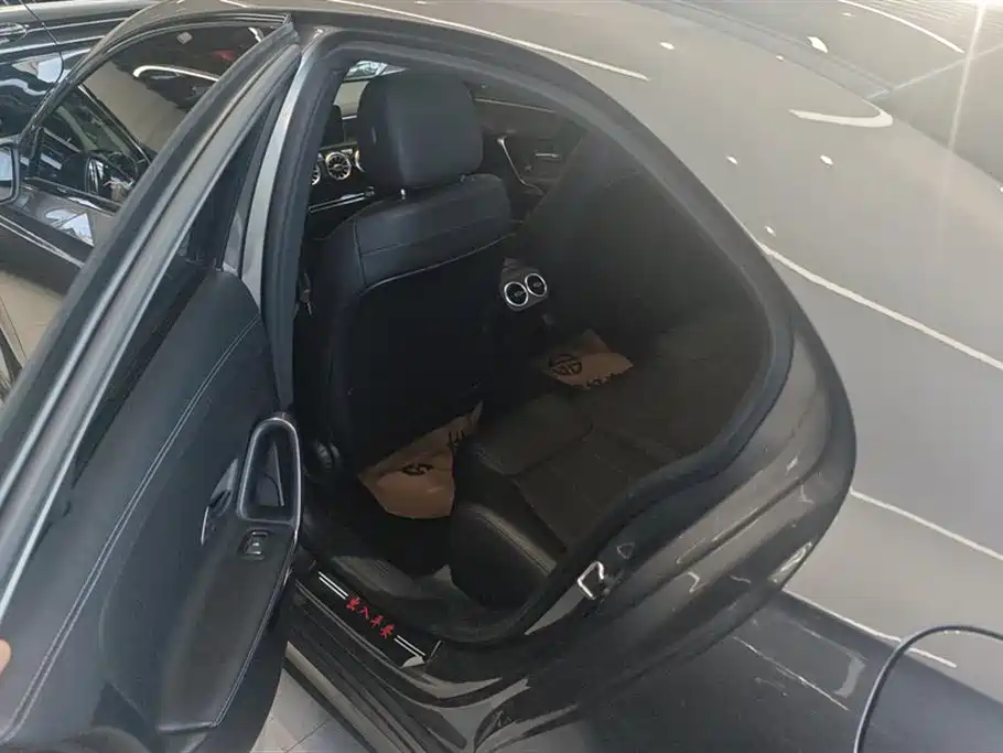 MERCEDES-BENZ A CLASS