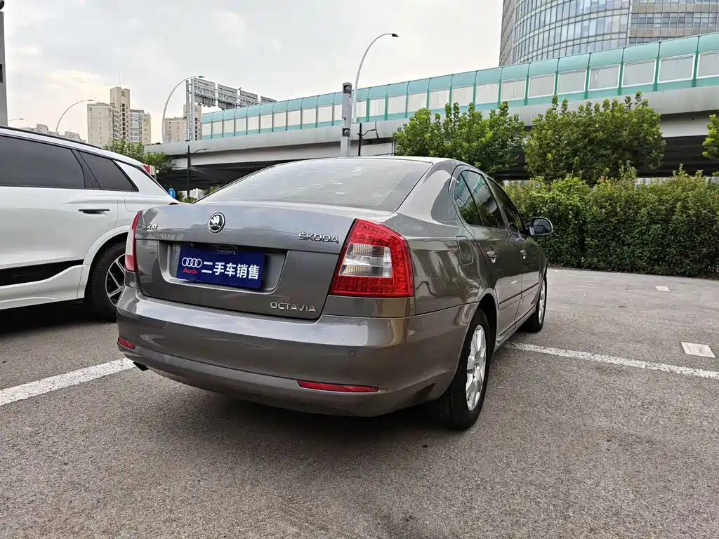 Skoda Octavia — миниатюра 2