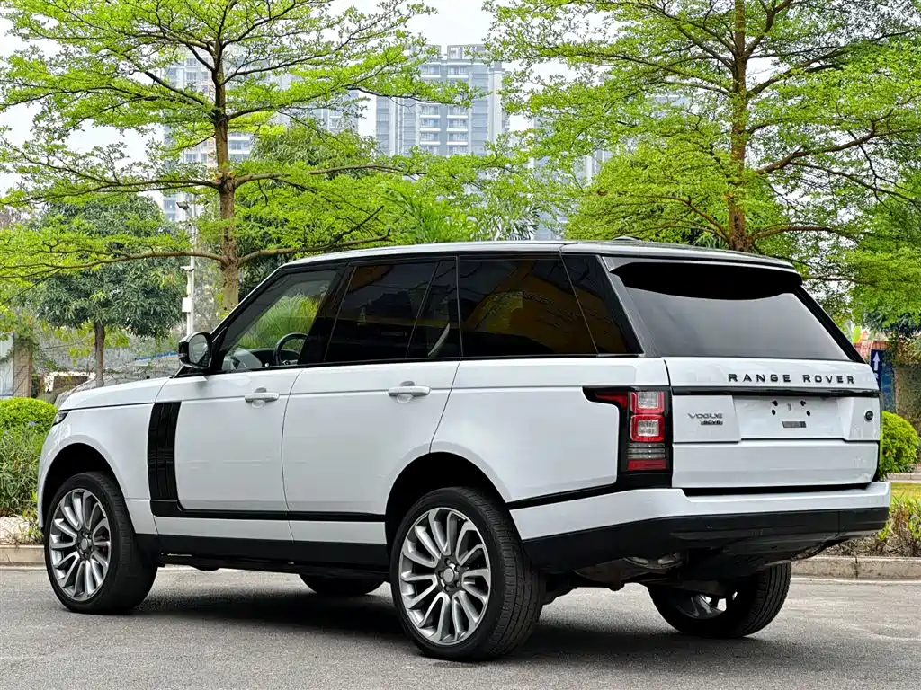 Land Rover Range Rover 2015 3.0 SC V6 Vogue
