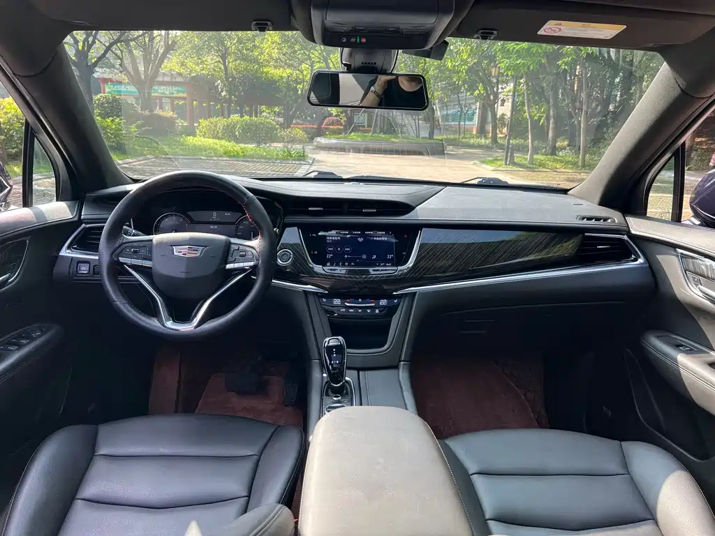 Cadillac XT6 — миниатюра 15