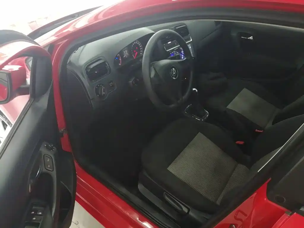 Volkswagen Polo — миниатюра 16